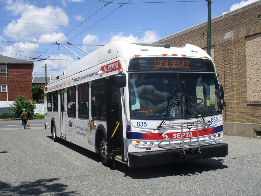 New Flyer E40LF trackless trolley: The CityRails Transit Photo Archive